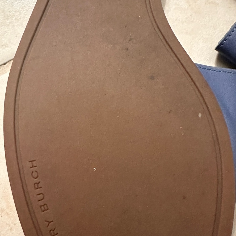 TORY BURCH| Everly Logo Slide Sandals - Picture 6 of 8